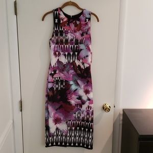 NWT Vince Camuto Patterned Dress
